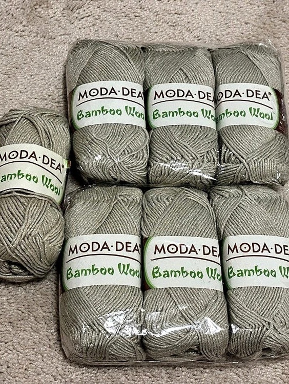 Lot of 7+ Skeins Moda Dea Bamboo Wool Yarn - Celery #3620 (Discontinued Color)